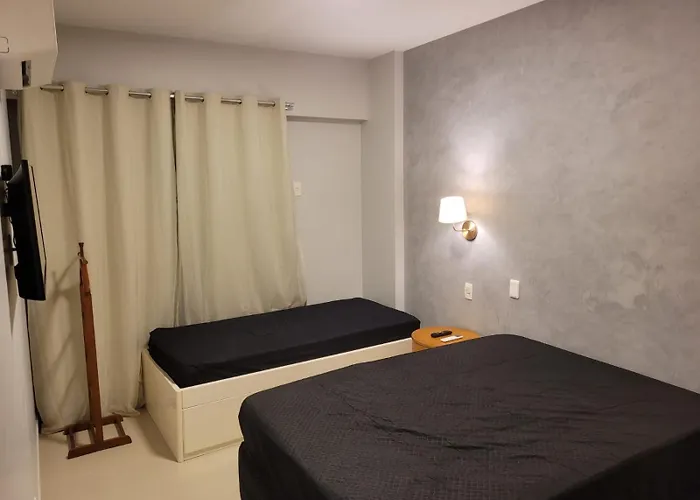 Flat Com Piscina, Academia E Vista Para O Mar
