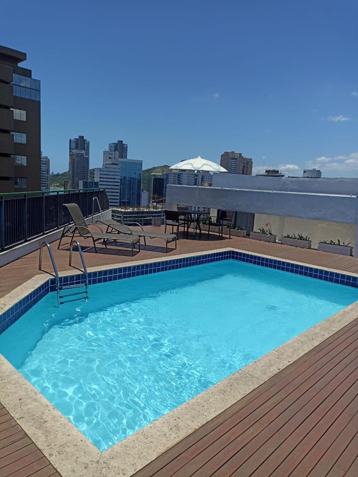 Flat Com Piscina, Academia E Vista O Mar * Vitória