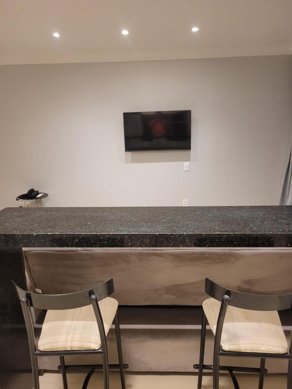 Apartamento Flat Com Piscina, Academia E Vista O Mar Vitória