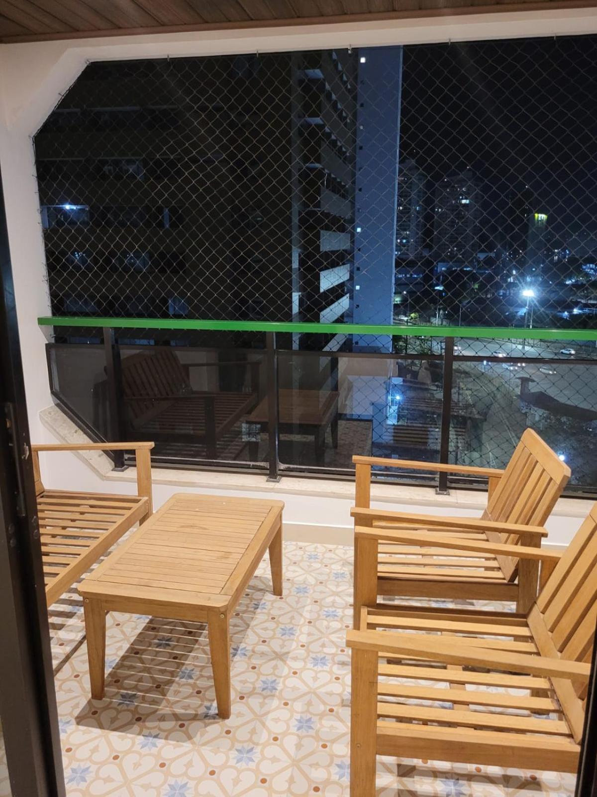 Flat Com Piscina, Academia E Vista O Mar Apartamento *
